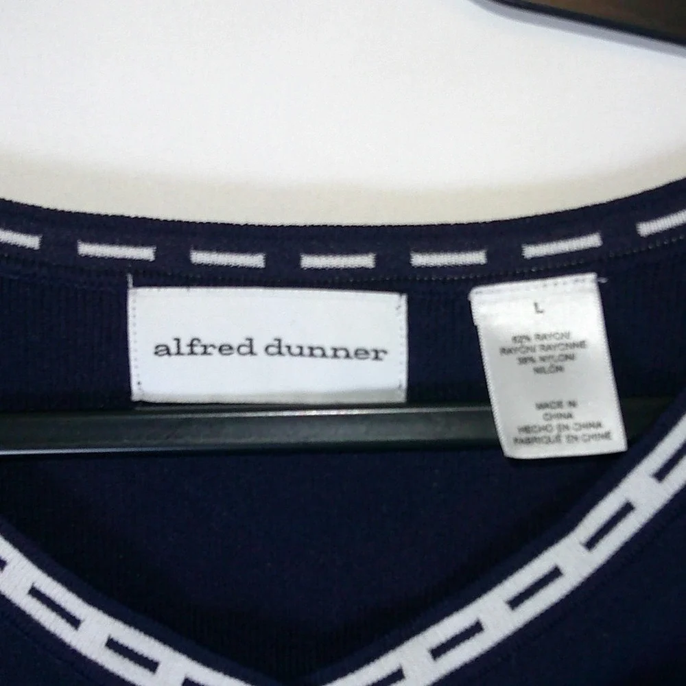 Alfred Dunner Womens Navy Blue White Contrast Trim V-Neck Knit Top Sweater Large